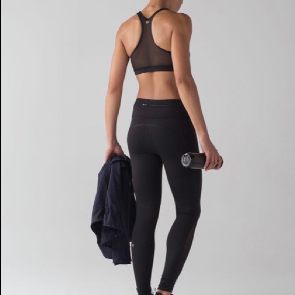 LULULEMON SMOOTH STRIDE BRA BLACK SIZE 6 (AU 10) - Picture 4 of 7